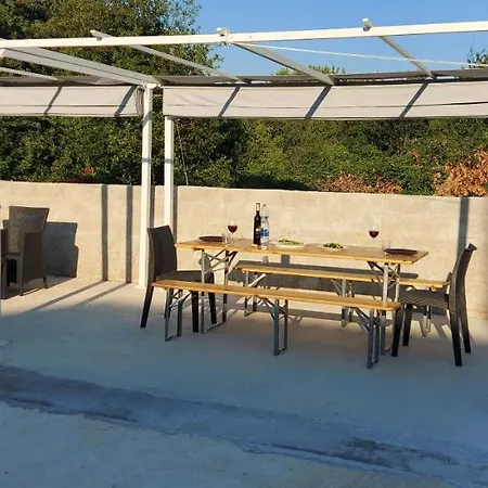 Apartment Silvija Liznjan