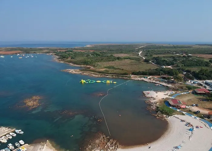 Silvija Apartamento Ližnjan